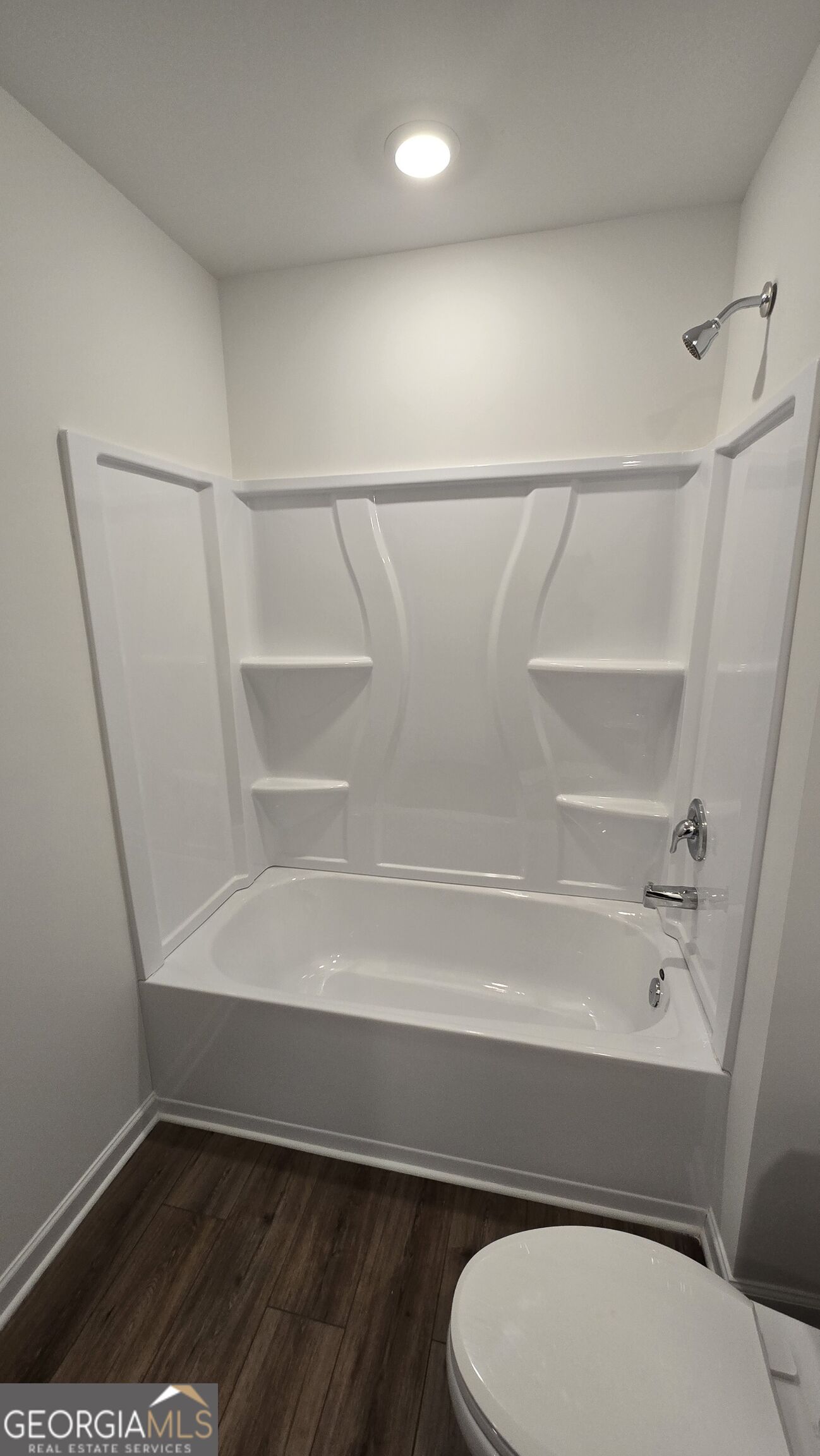 209 Kenoot Drive Property Photo 10