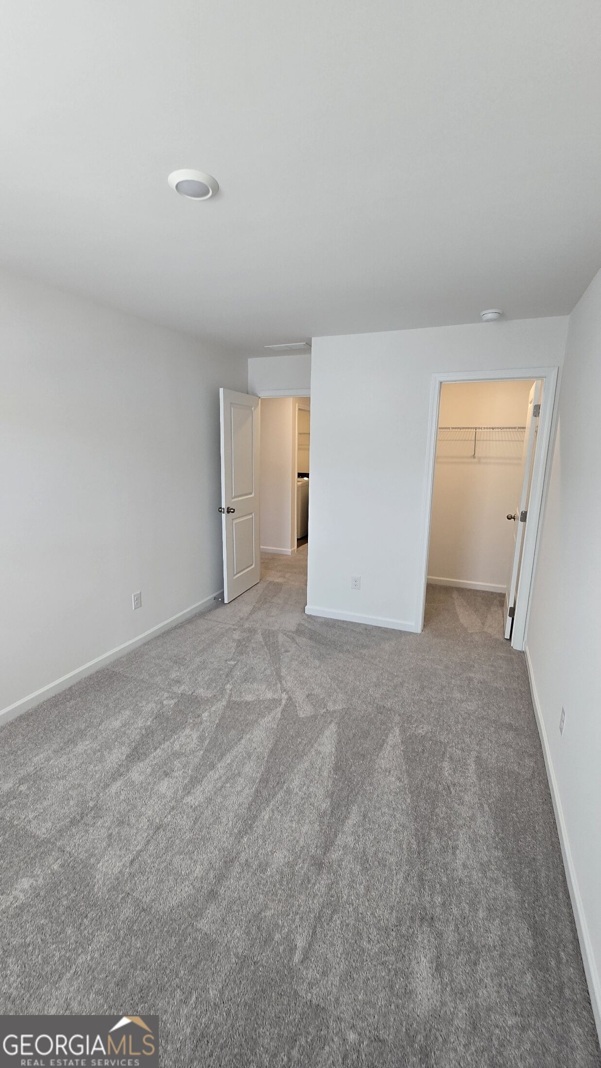 209 Kenoot Drive Property Photo 12