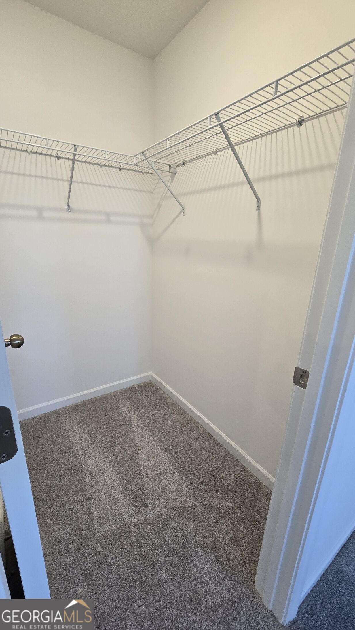 209 Kenoot Drive Property Photo 17