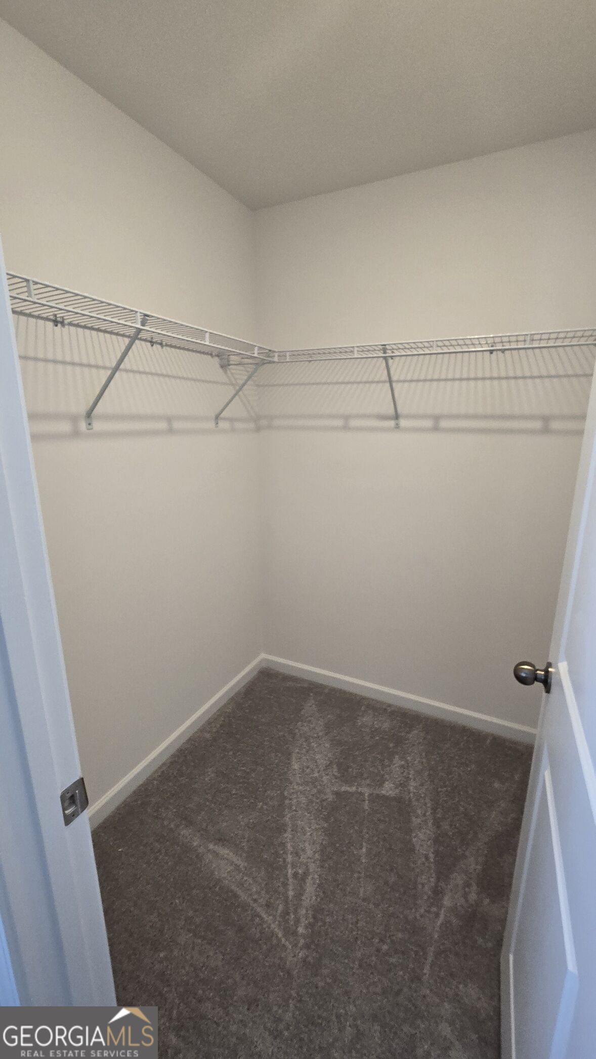 209 Kenoot Drive Property Photo 20