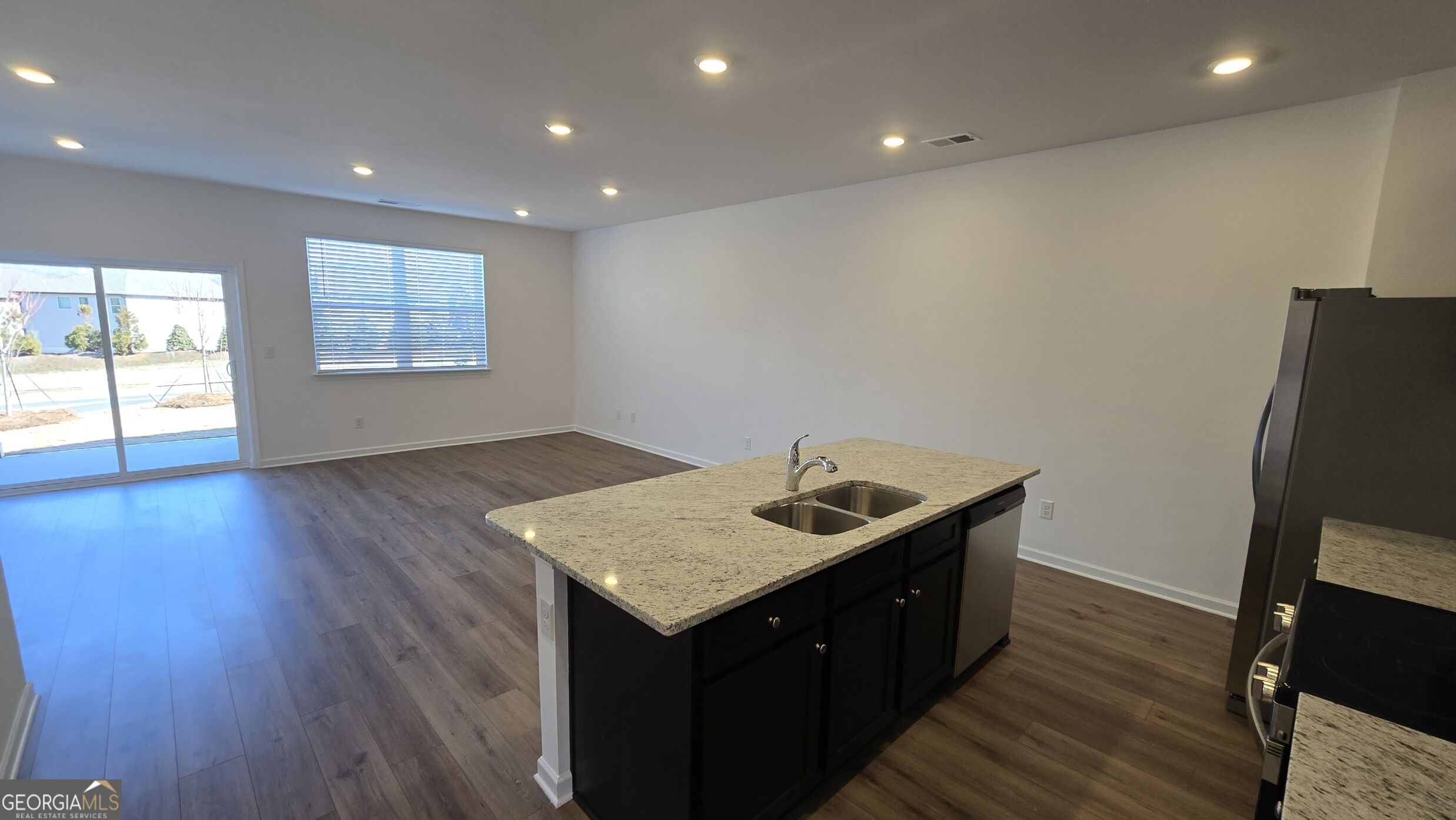 209 Kenoot Drive Property Photo 25