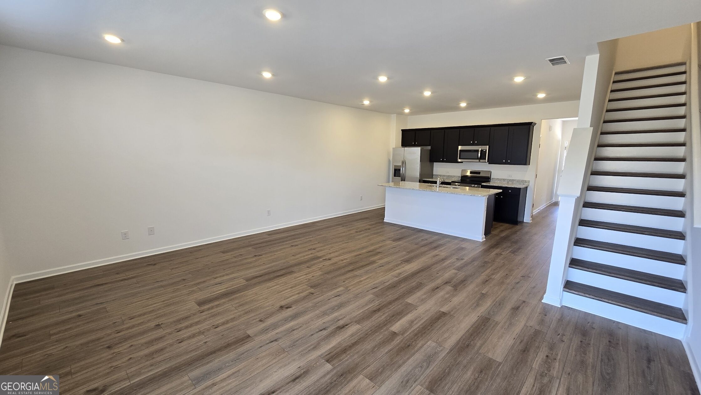 209 Kenoot Drive Property Photo 26