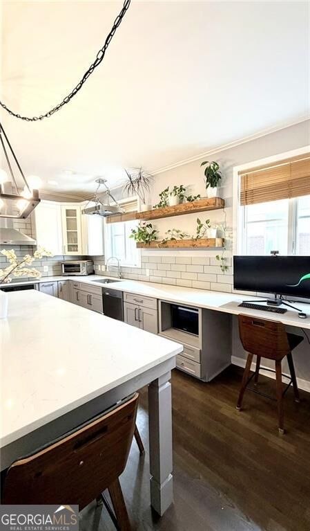 401 10th Street Nw # C208 Property Photo 4