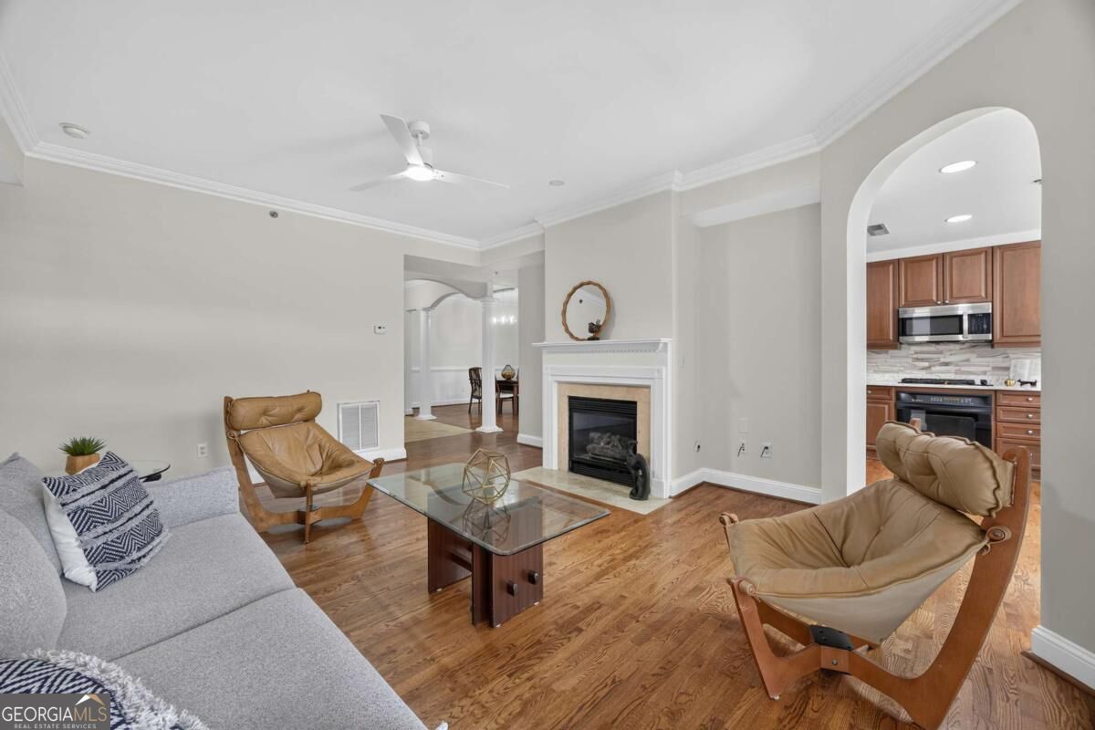 1735 Peachtree Street Ne # 327 Property Photo 12