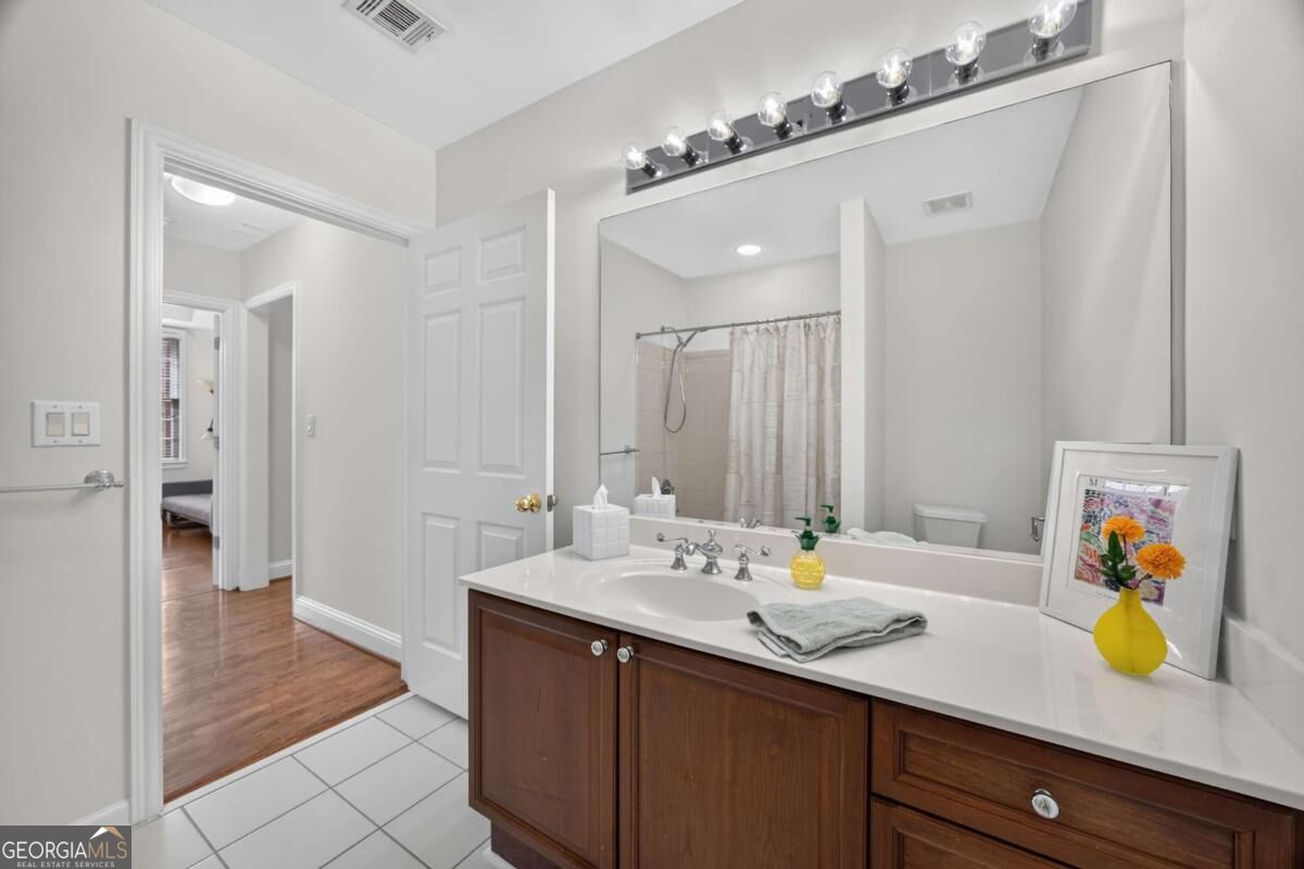 1735 Peachtree Street Ne # 327 Property Photo 15
