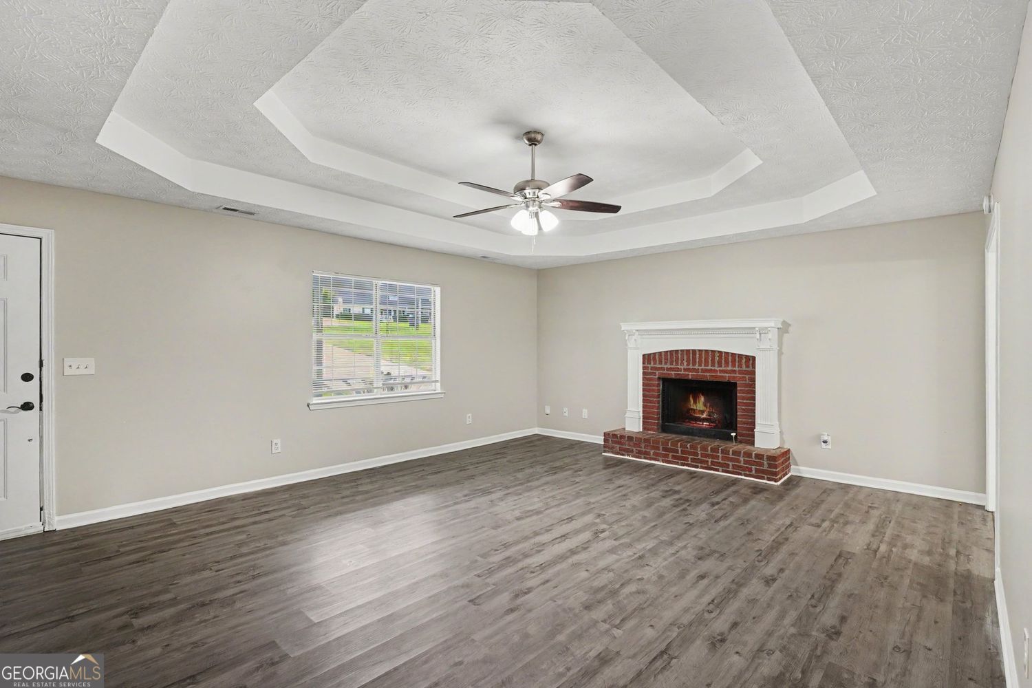 495 Robin Road Property Photo 3