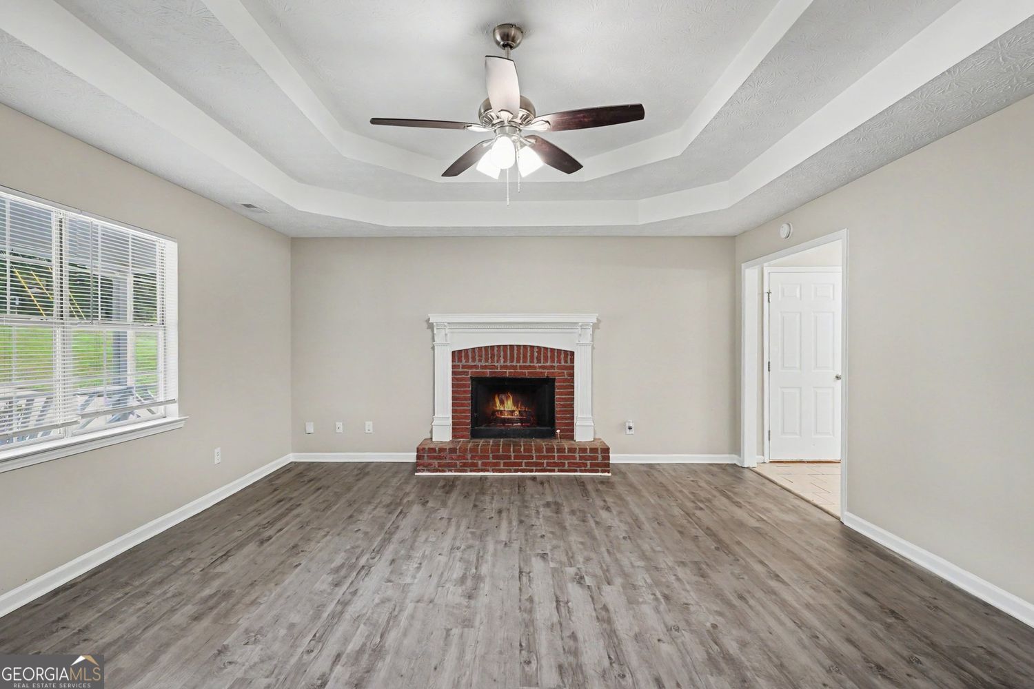 495 Robin Road Property Photo 4