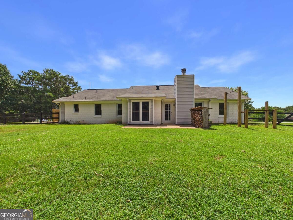 104 Huntington Drive Property Photo 6
