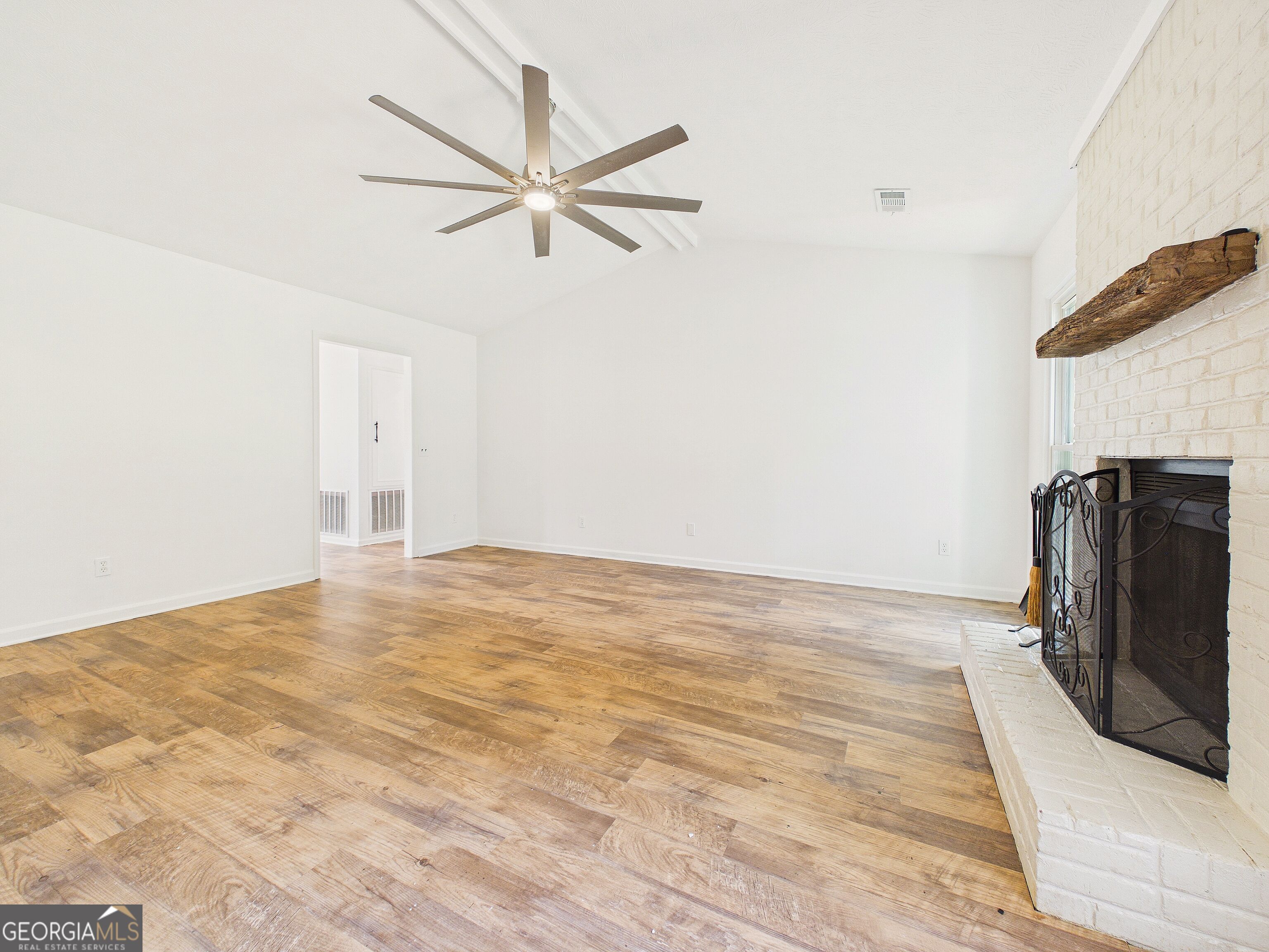 104 Huntington Drive Property Photo 12