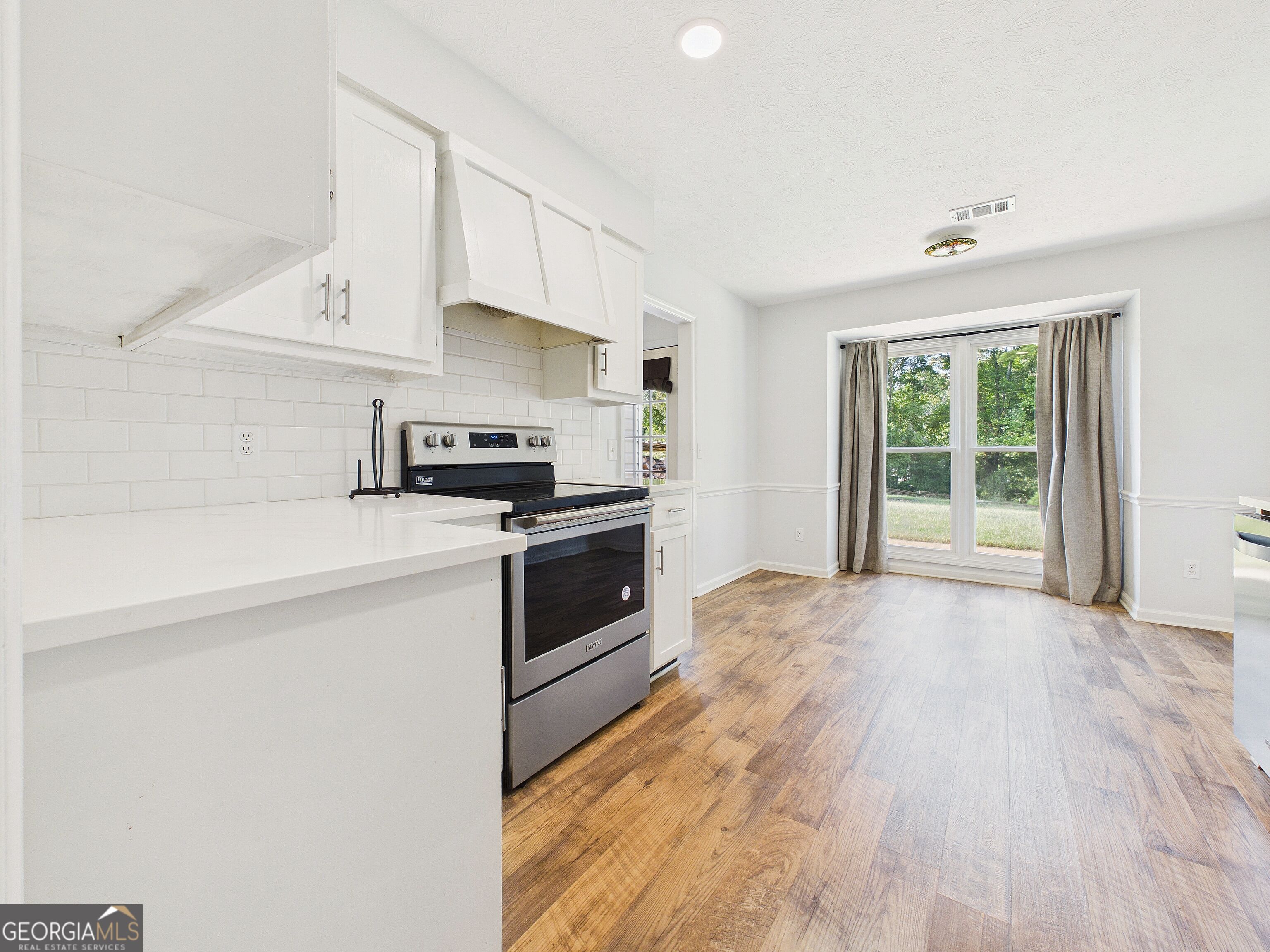 104 Huntington Drive Property Photo 14