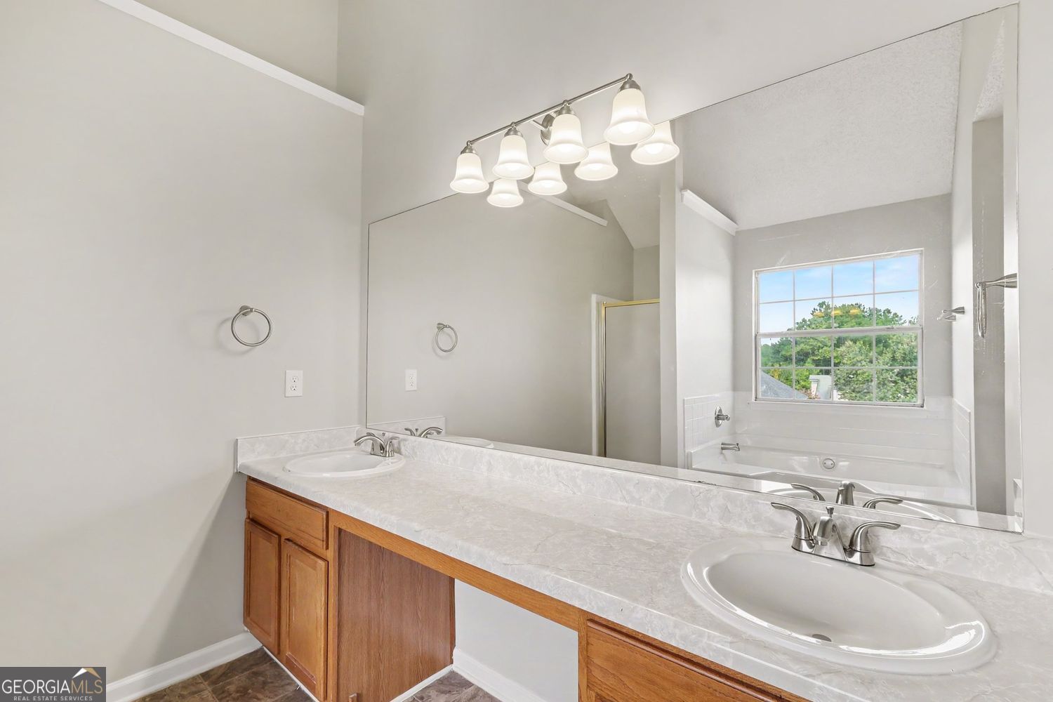 6182 Giles Road Property Photo 29