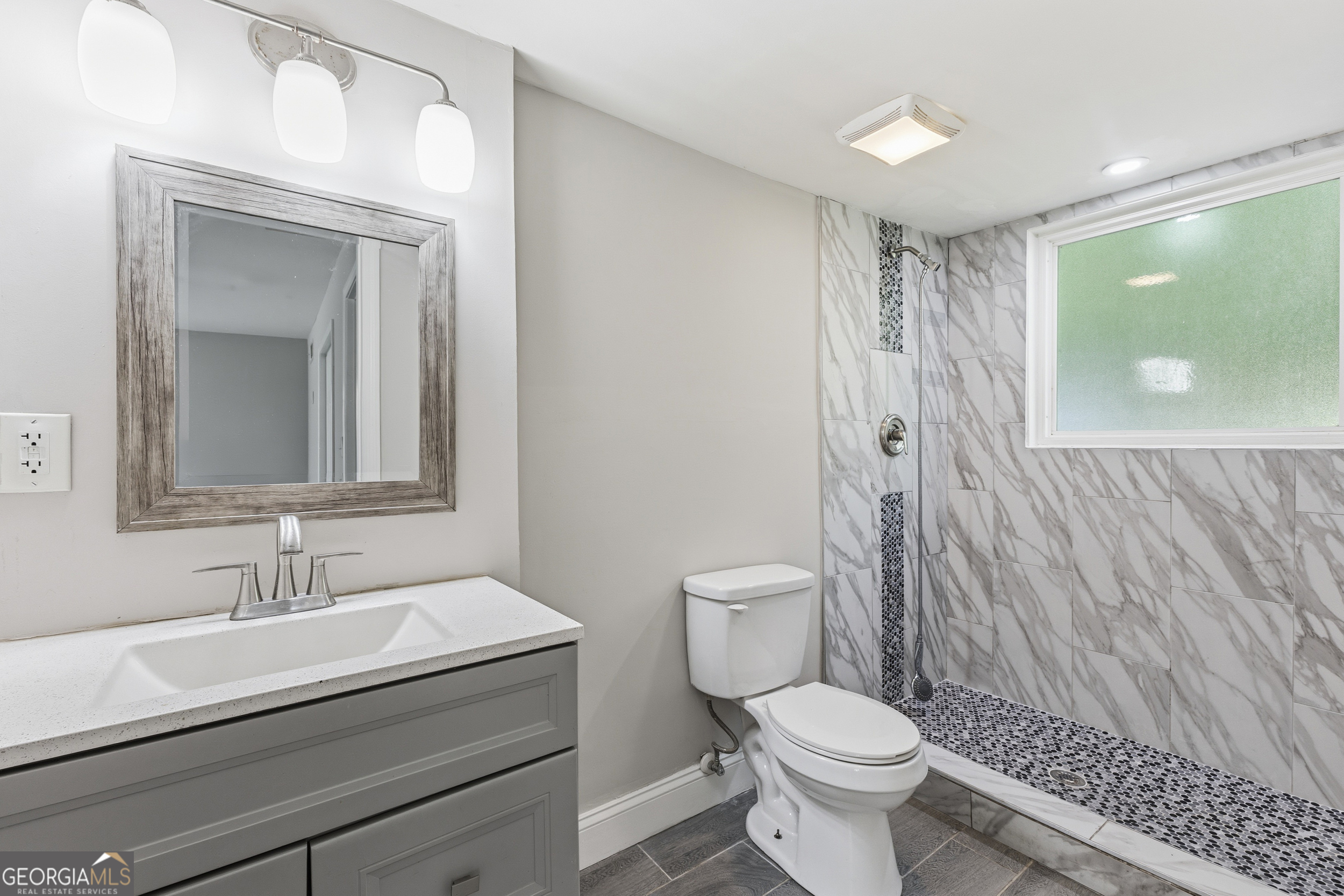 2247 Green Forrest Drive Property Photo 9