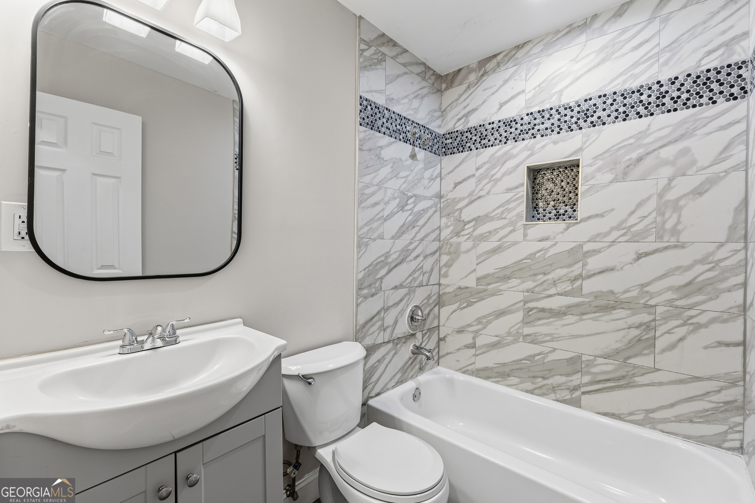 2247 Green Forrest Drive Property Photo 17