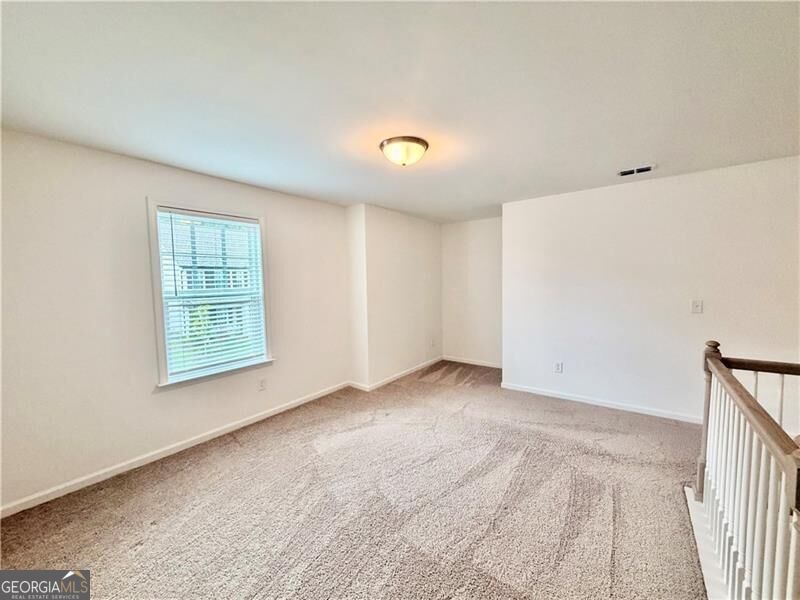 215 Foxhill Drive Property Photo 24