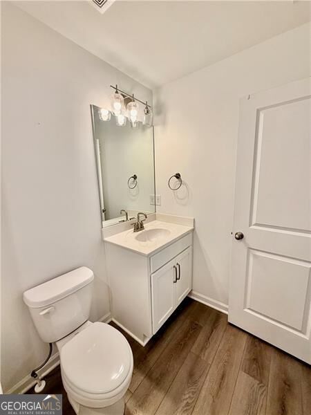 215 Foxhill Drive Property Photo 38