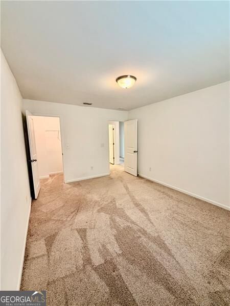 215 Foxhill Drive Property Photo 48