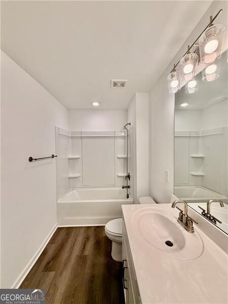 215 Foxhill Drive Property Photo 49