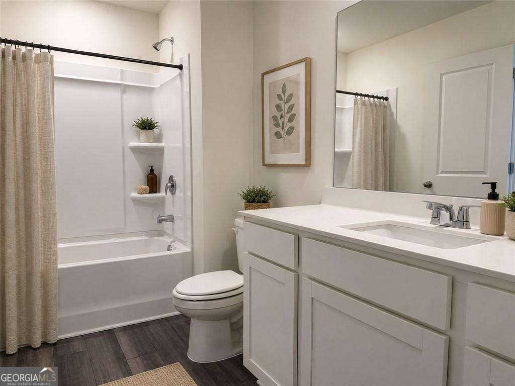 1111 Lucienne Boulevard Property Photo 6