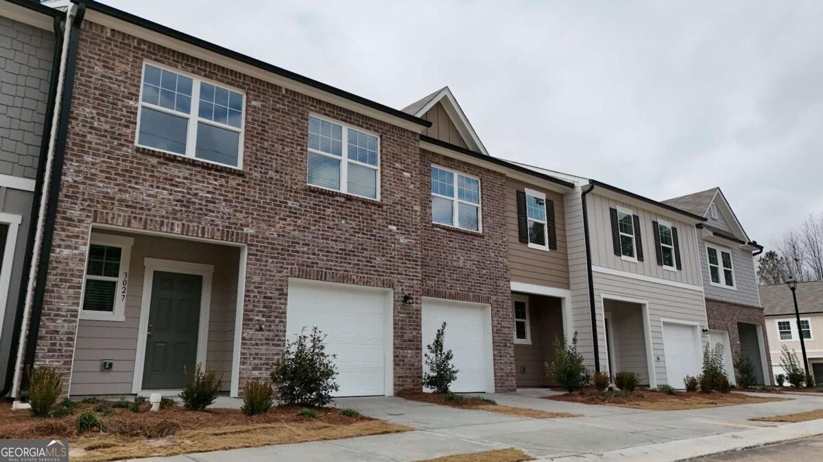 1111 Lucienne Boulevard Property Photo 15