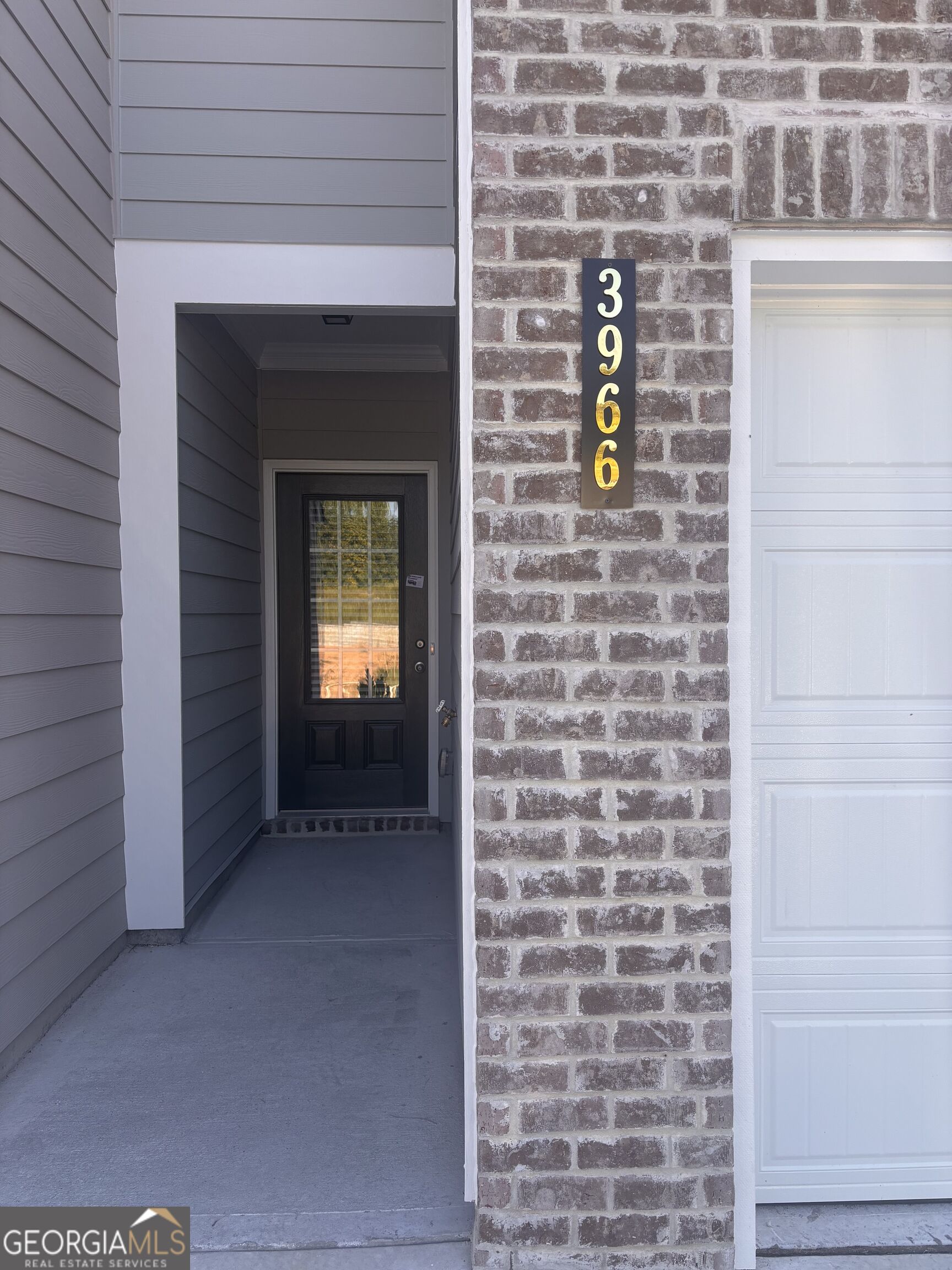3966 Streamlet Way # 119 Property Photo 3