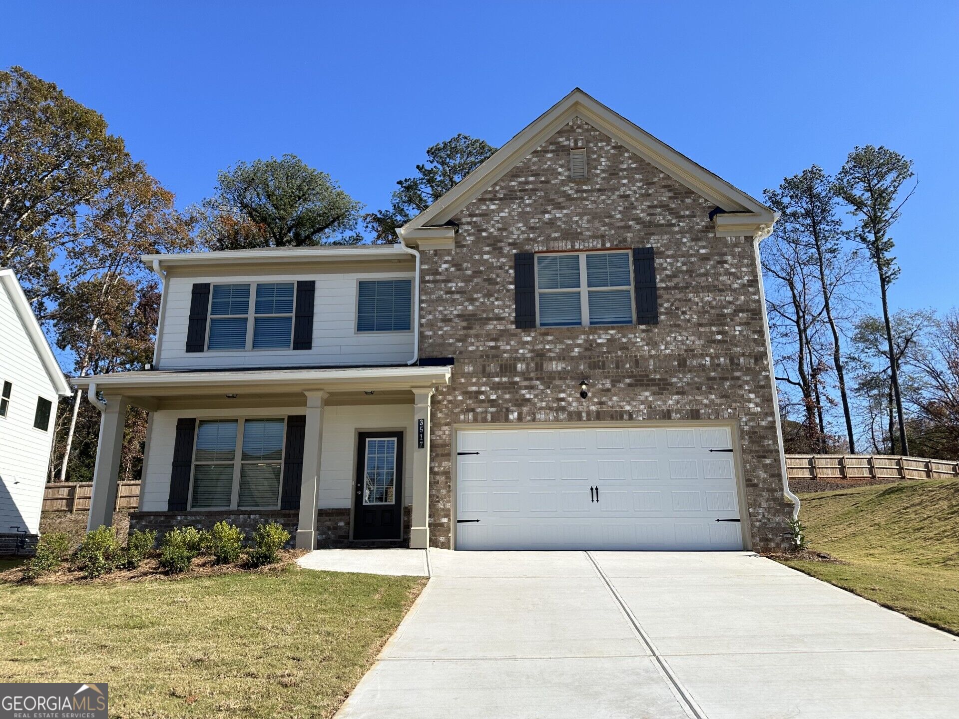 3517 Lockaby Way Property Photo 2
