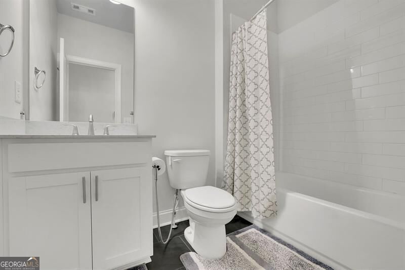 1070 Poppy Pointe Property Photo 14