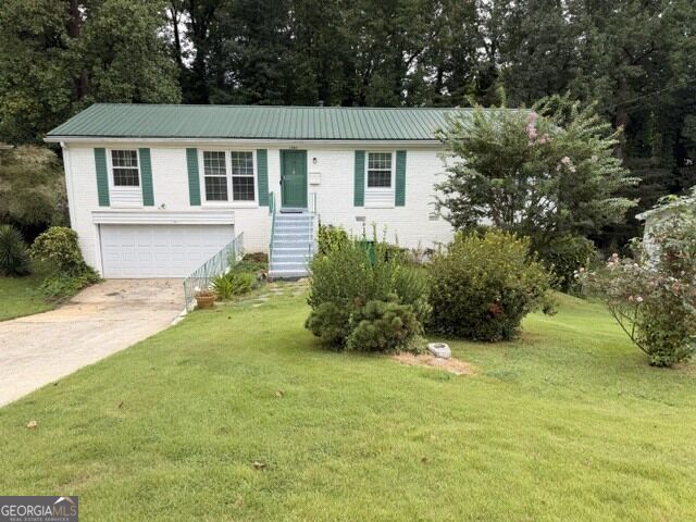 1587 Drayton Woods Drive Property Photo 1