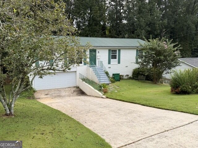 1587 Drayton Woods Drive Property Photo 3