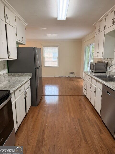 1587 Drayton Woods Drive Property Photo 9