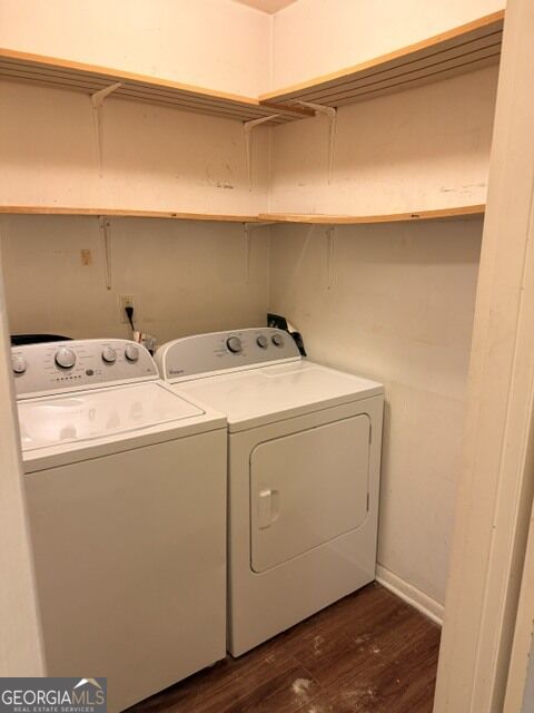 1587 Drayton Woods Drive Property Photo 18