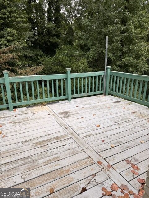 1587 Drayton Woods Drive Property Photo 19