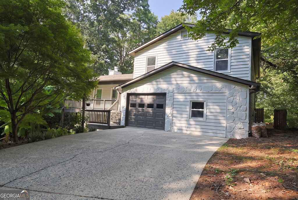 151 Farmington Drive Property Photo 1