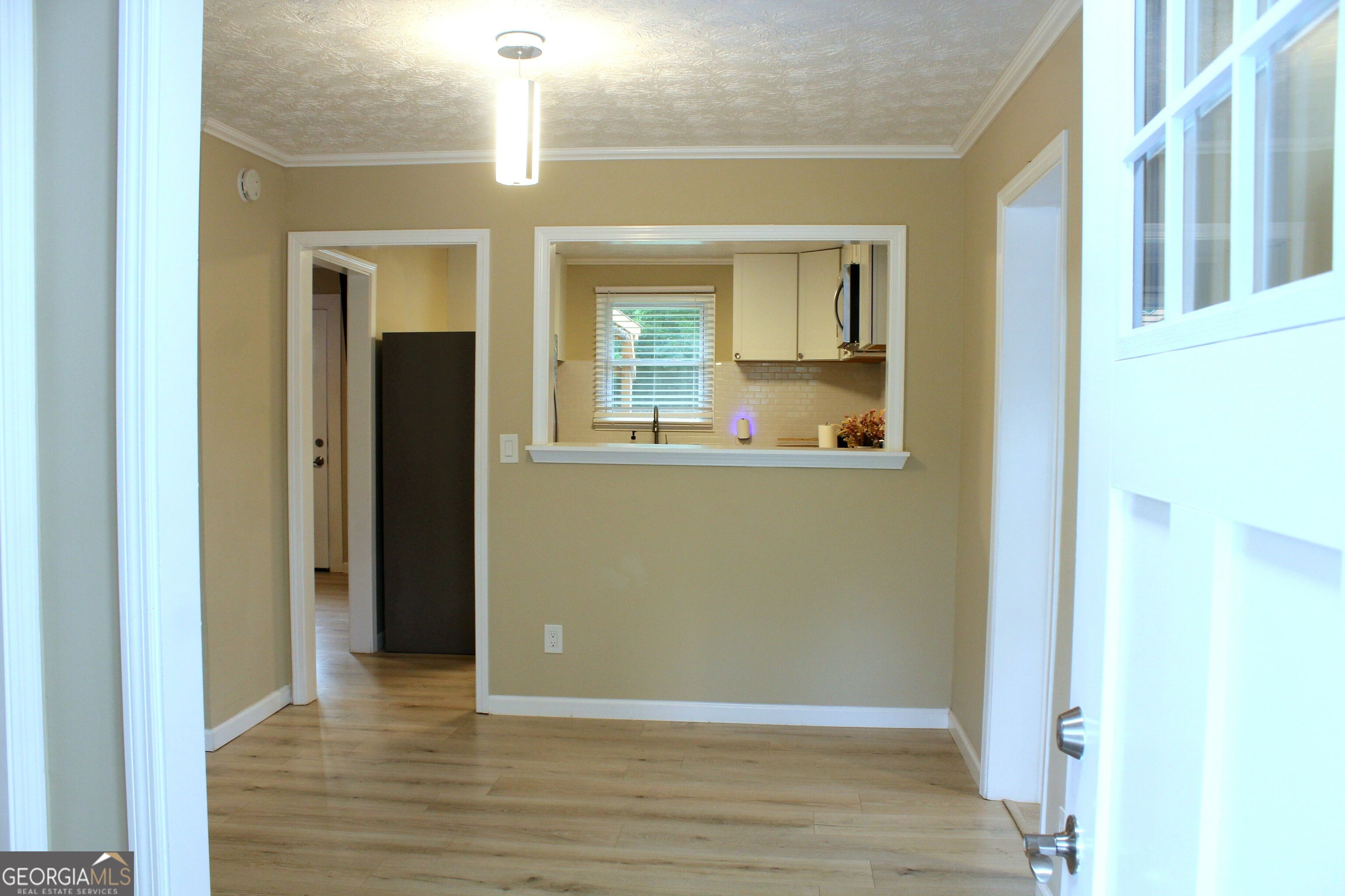 1515 Rockdale Drive Property Photo 4