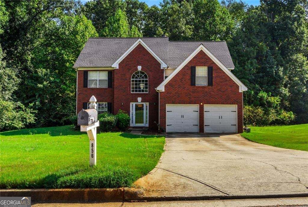 856 Haydens Ridge Property Photo 2