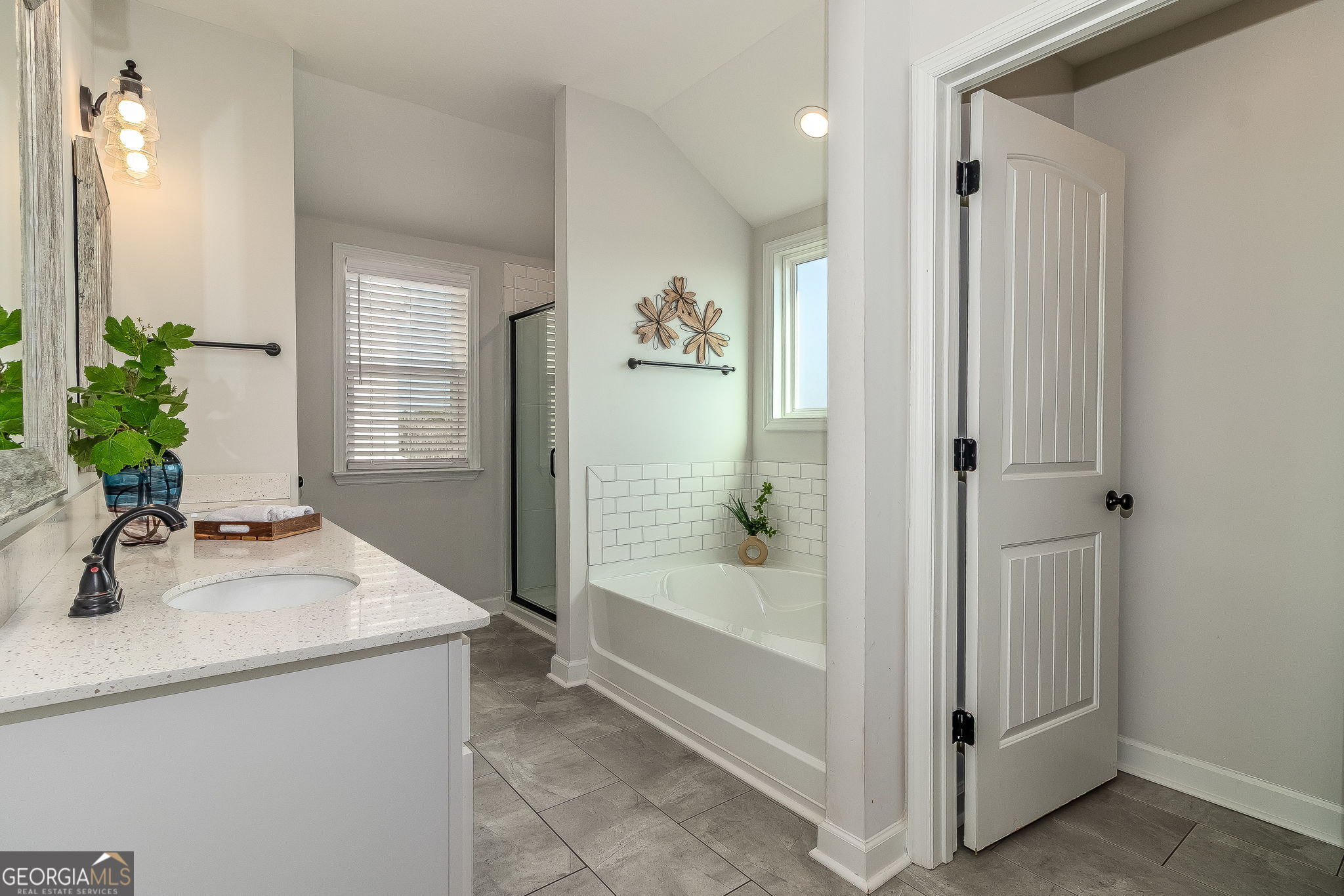 115 Dublin Loop Property Photo 34