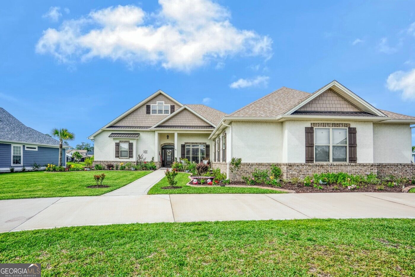 216 Jake Colton Drive Property Photo 3