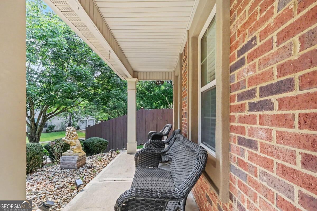 8001 Gossamer Drive Property Photo 6