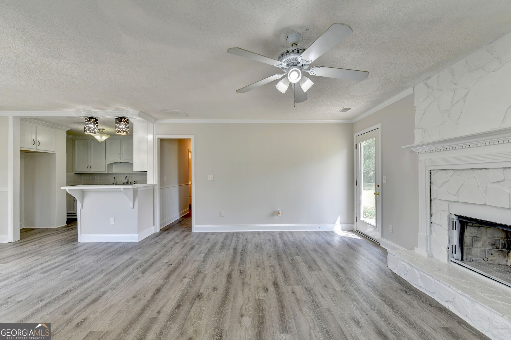 2725 Milton Bryan Drive Property Photo 9