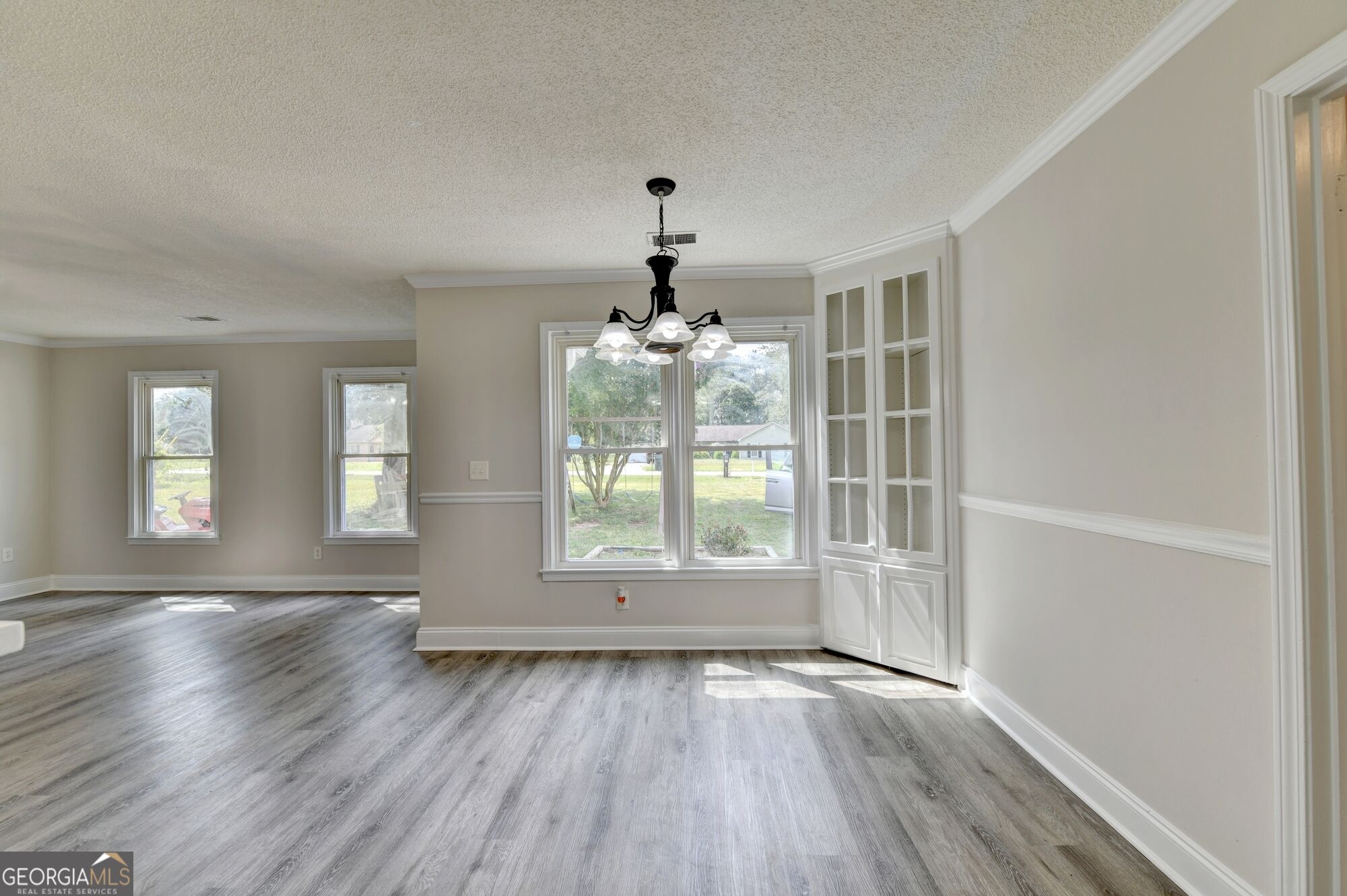 2725 Milton Bryan Drive Property Photo 14