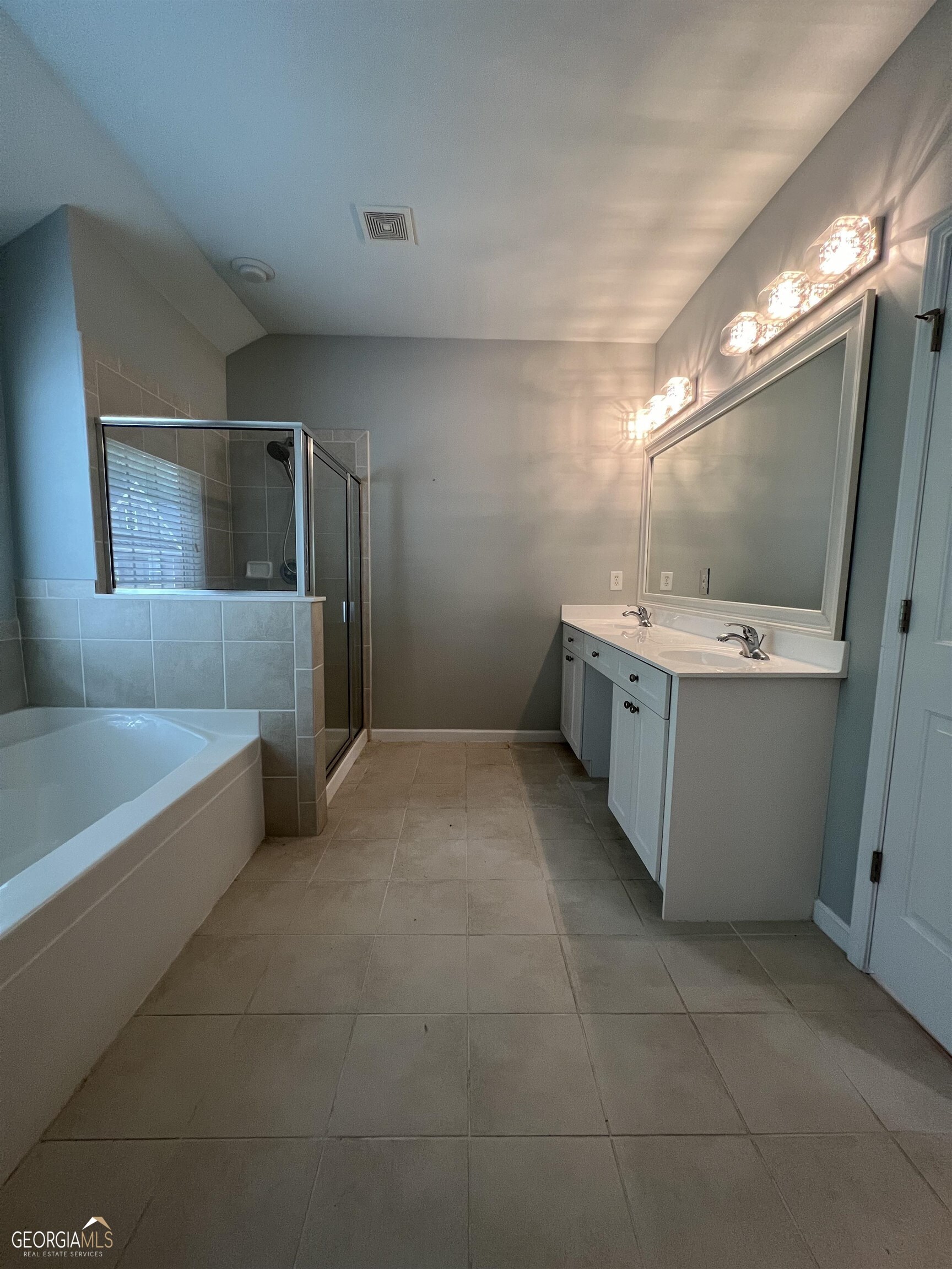 1516 Bouvier Place Property Photo 17