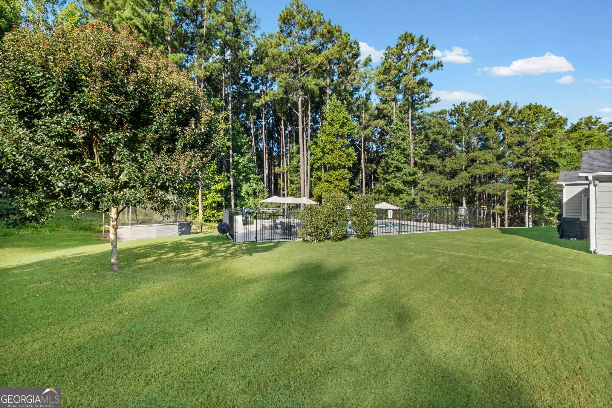 472 Greyfield Drive Property Photo 38