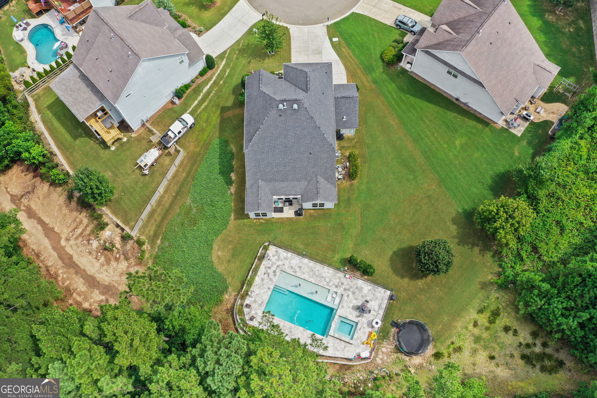 472 Greyfield Drive Property Photo 47