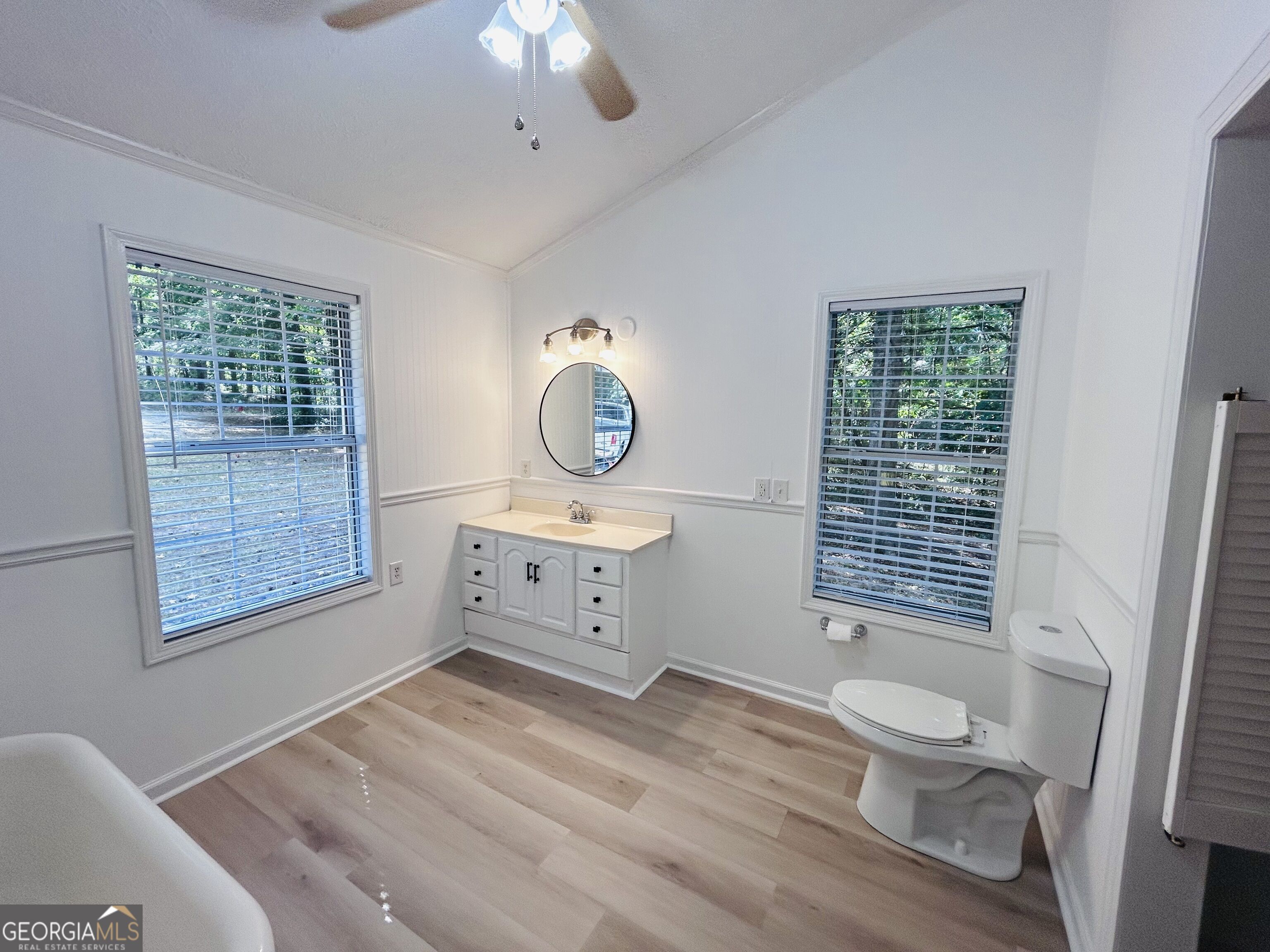 122 Flat Rock Rd Property Photo 10