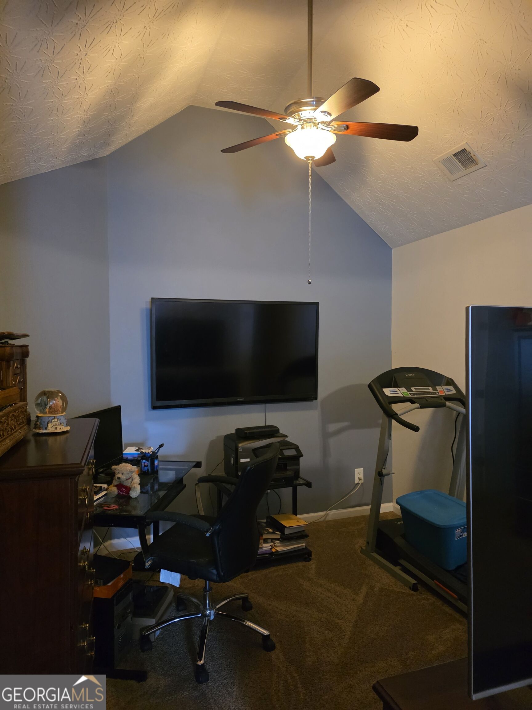 37 Virginia Avenue Property Photo 18