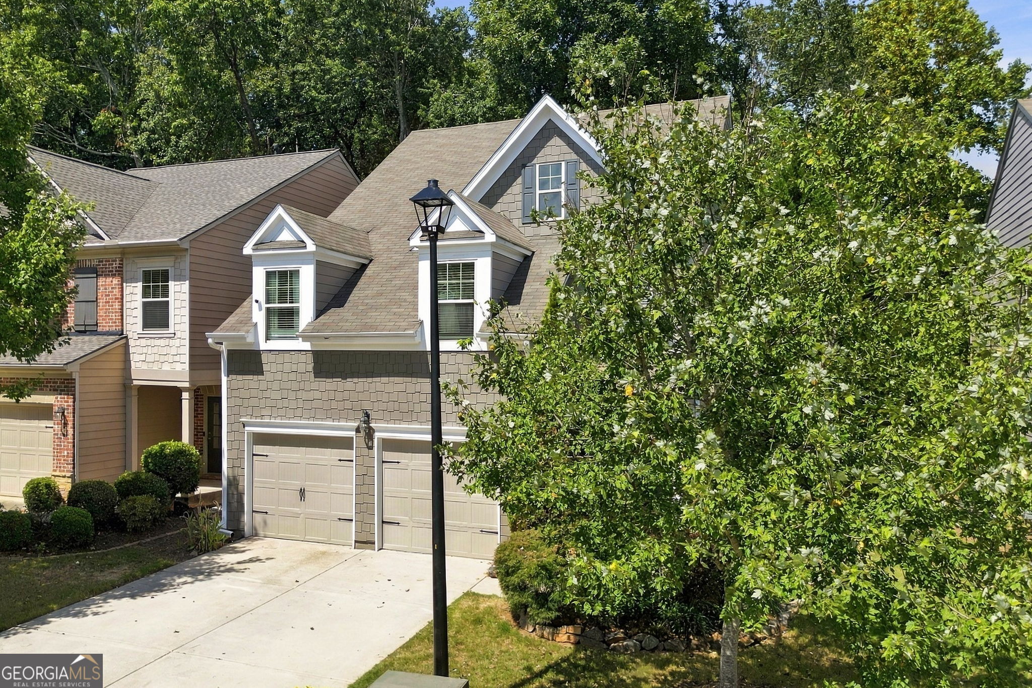 4845 Waterbrooke Crossing Property Photo 2