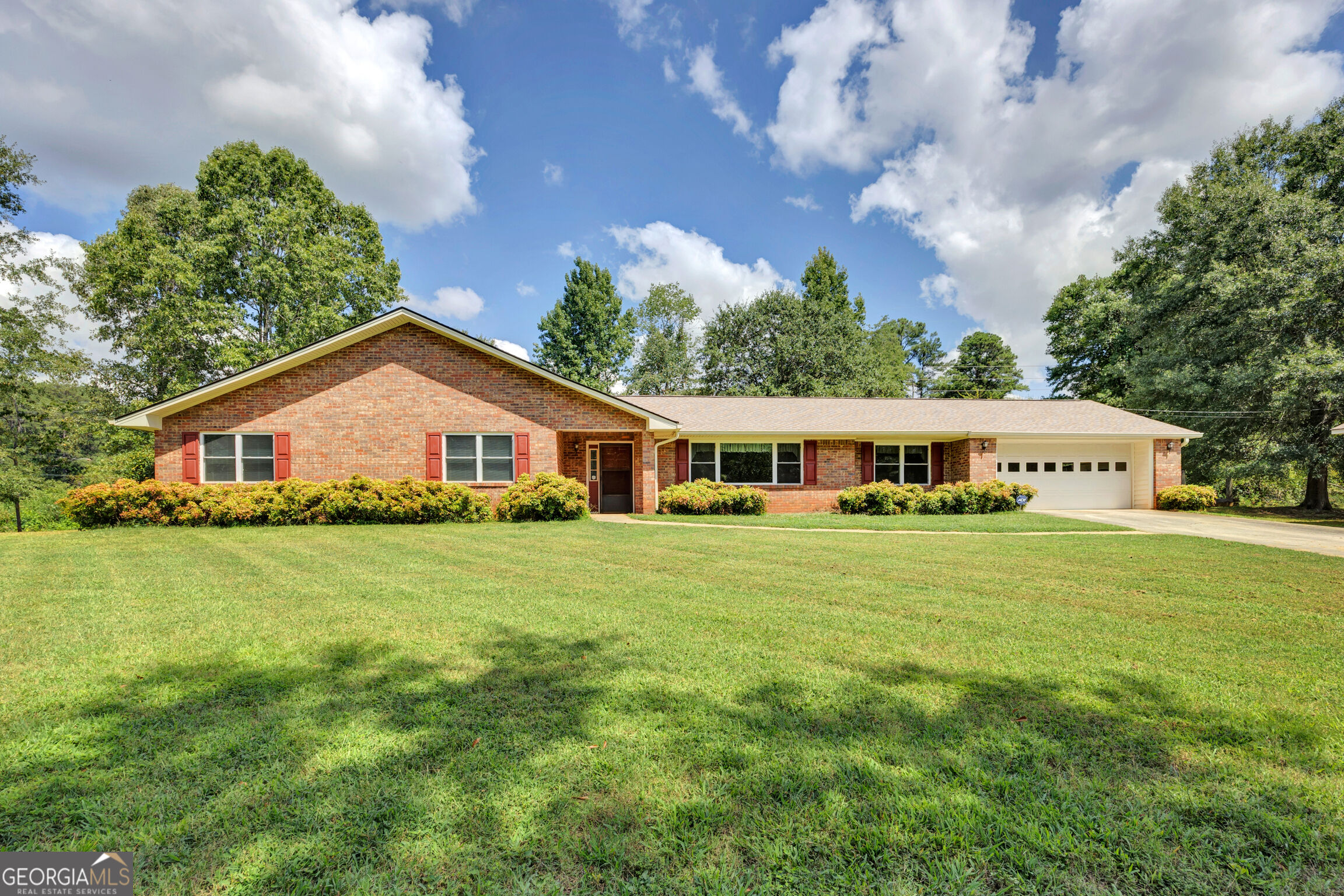 234 Glad Dale Drive SE