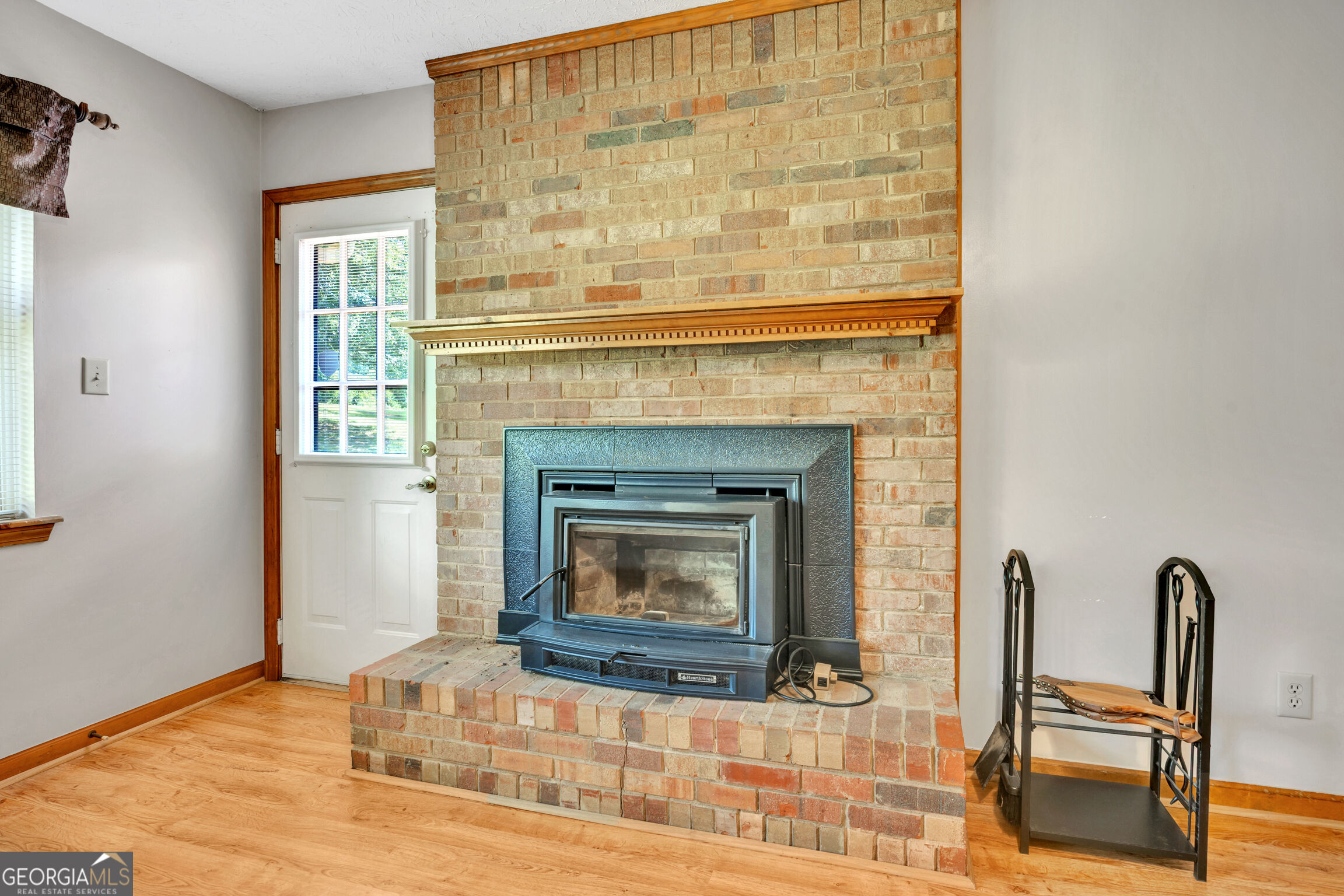 234 Glad Dale Drive Se Property Photo 9