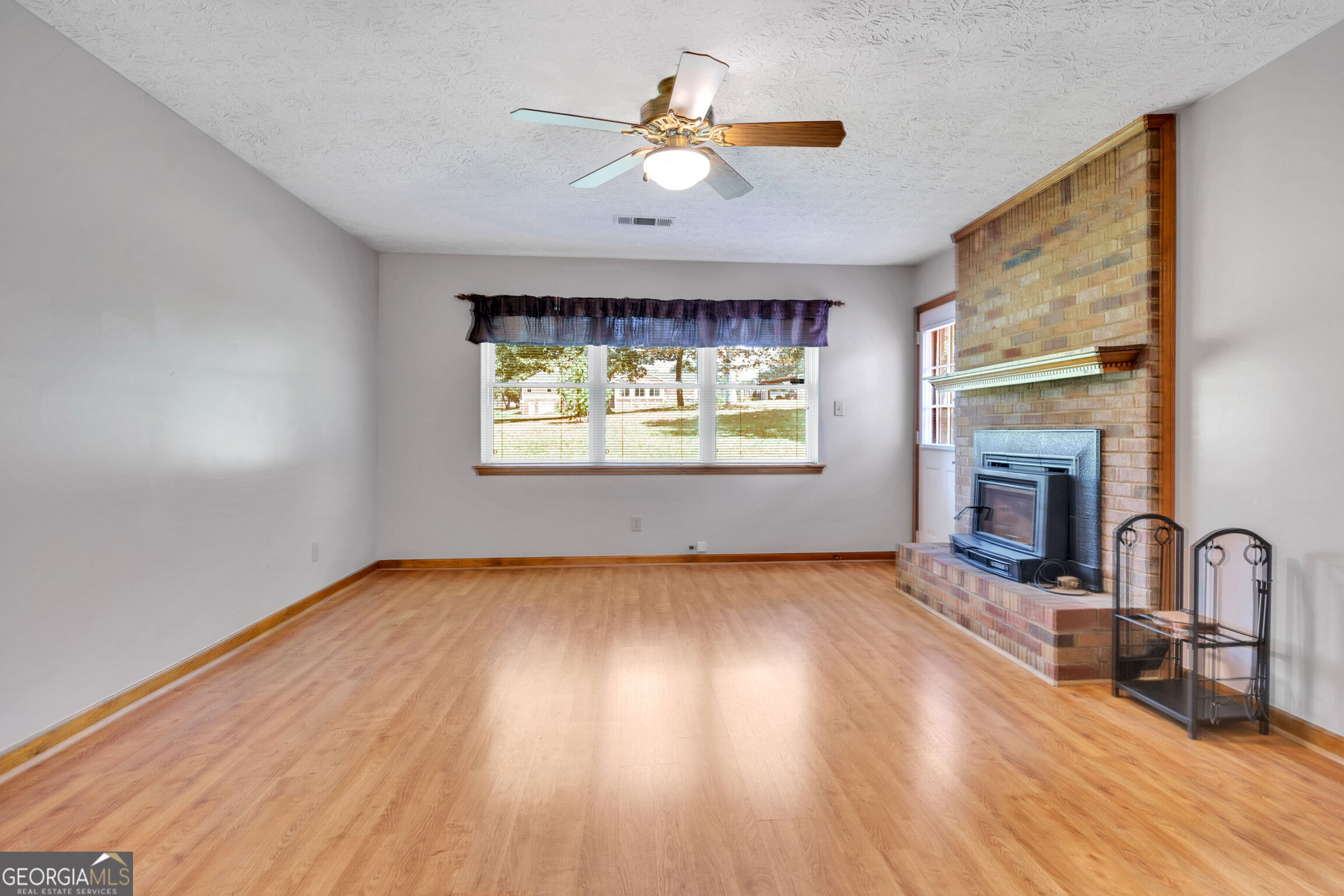 234 Glad Dale Drive Se Property Photo 10