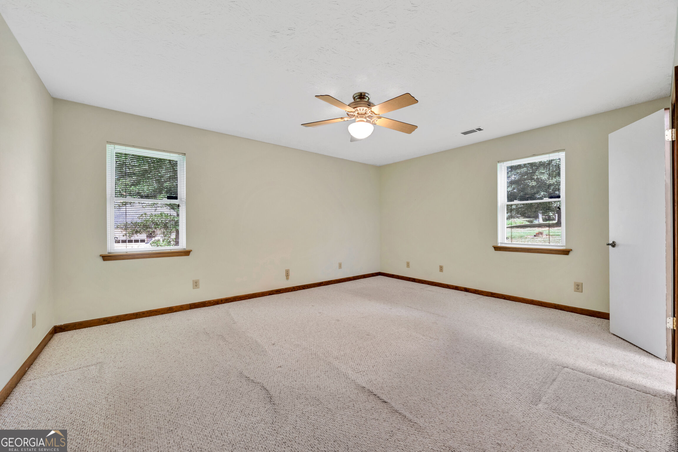 234 Glad Dale Drive Se Property Photo 24