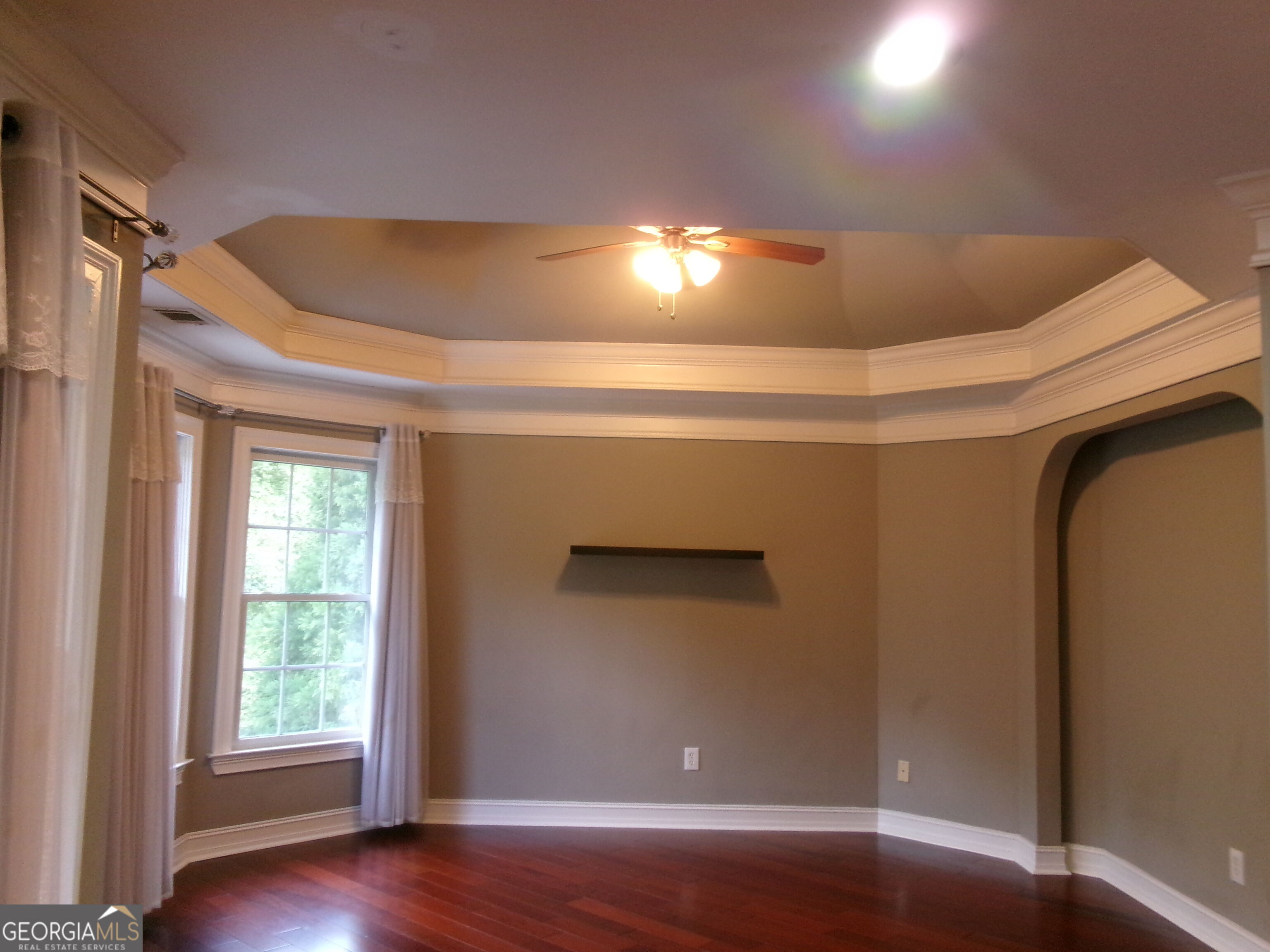 910 Woodward Park Drive Property Photo 21
